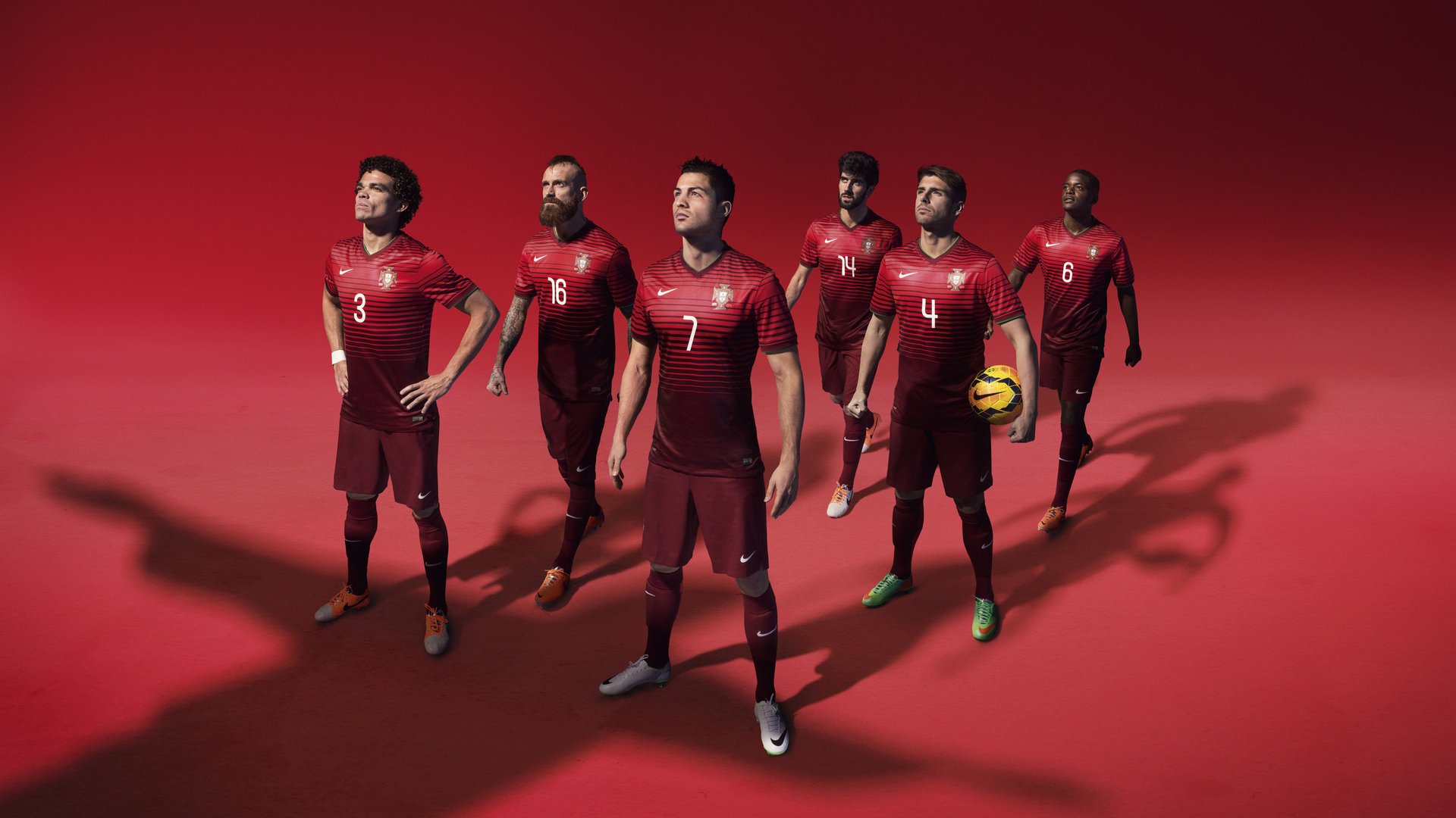 希腊神话再临，当厄德高在尤文图斯面前上演压制级表演